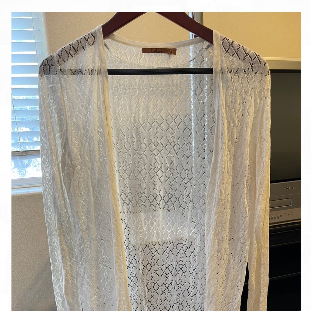 White sheer & thin cardigan